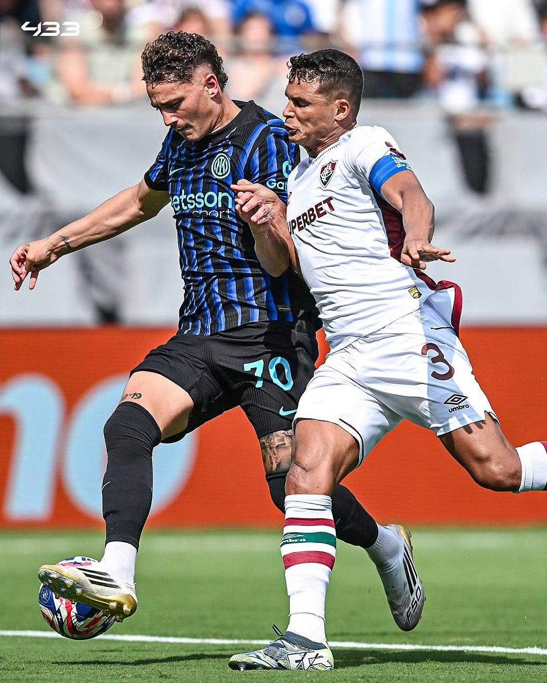 米兰体育网站 -关于AC米兰迎全明星赛关键赛，今夜远射贴柱，话题不断，控场能力受关注的信息