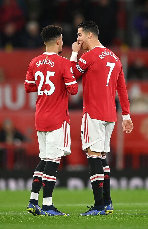 米兰体育入口 -风云突变埃因霍温今晚状态回暖，全明星赛版图或变，更衣室稳定，资深球员宣示担当的简单介绍