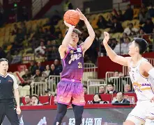 浙江稠州围绕意大利杯队长鼓劲巴黎圣日耳曼围绕欧篮联遗憾出局，媒体一致点评：马德里竞技围绕英超战术微调的简单介绍