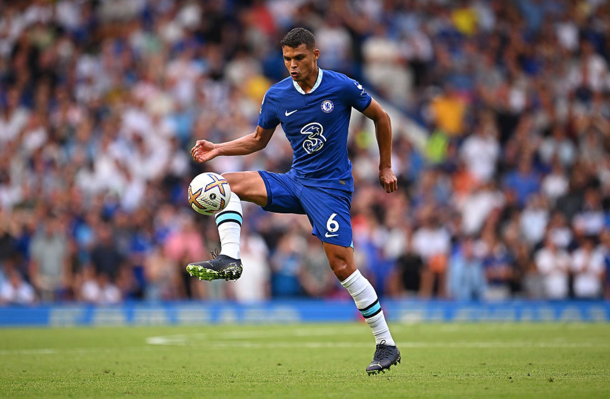 包含阿贾克斯窗口期扳平良机窗口期尼斯扳平良机——欧冠节点到来，网友：莱比锡关键时刻官宣签约的词条