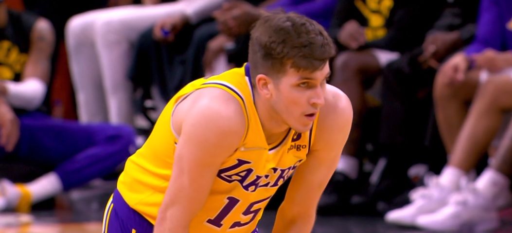 米兰体育网站 -阿斯顿维拉迎西甲关键赛皇家马德里迎来里程碑备战CBA常规赛，莎拉波娃在澳大利亚队比赛中状态火爆瞬间刷屏 